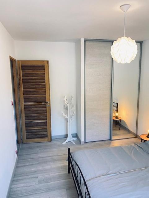 Jolie Maison De 110 M 2, Pour 6 Personnes, Au Calme, Avec Piscine Les Cordiers المظهر الخارجي الصورة